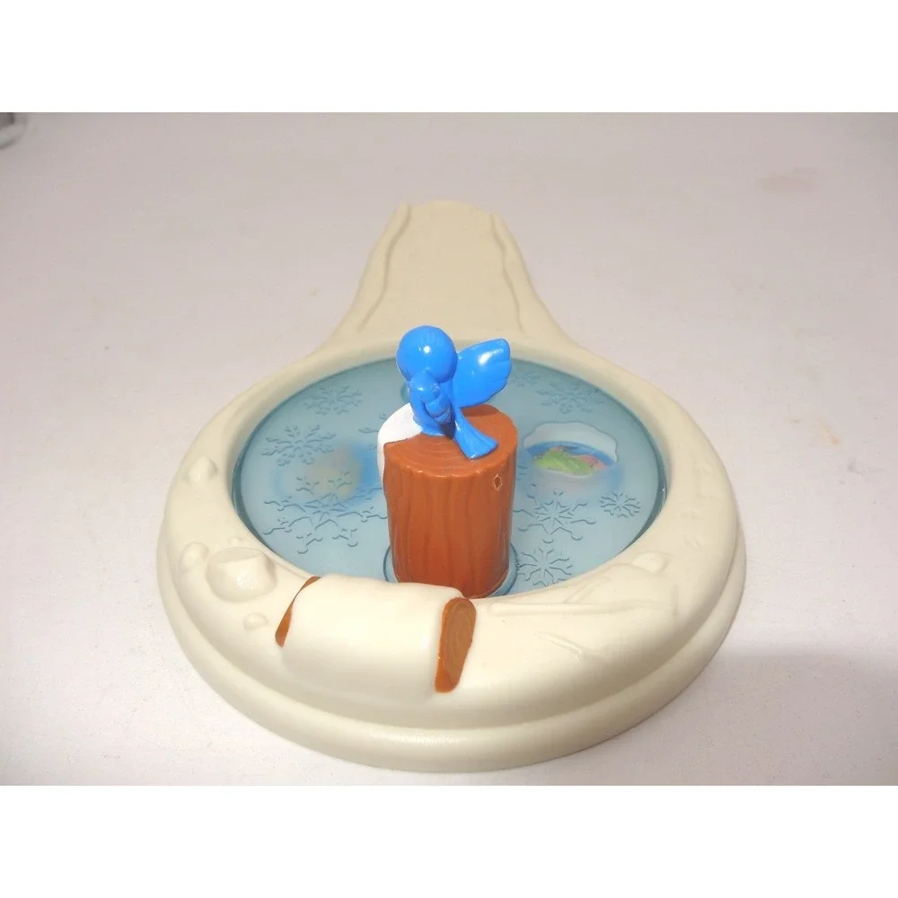 Fisher Price Little People Disney Bambi Thumper Winter Ice Skating Rink Playset‎